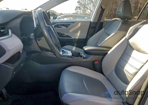 2019 Toyota Rav4 Limited z USA, uszkodzony, nr VIN 2T3DWRFV1KW030758